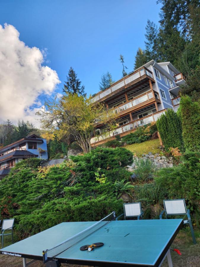 Sunshine Coast Resort Madeira Park Экстерьер фото